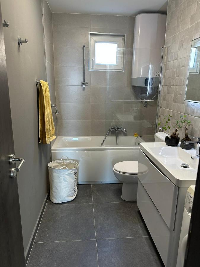 Senj Seaview Apartment Bagian luar foto